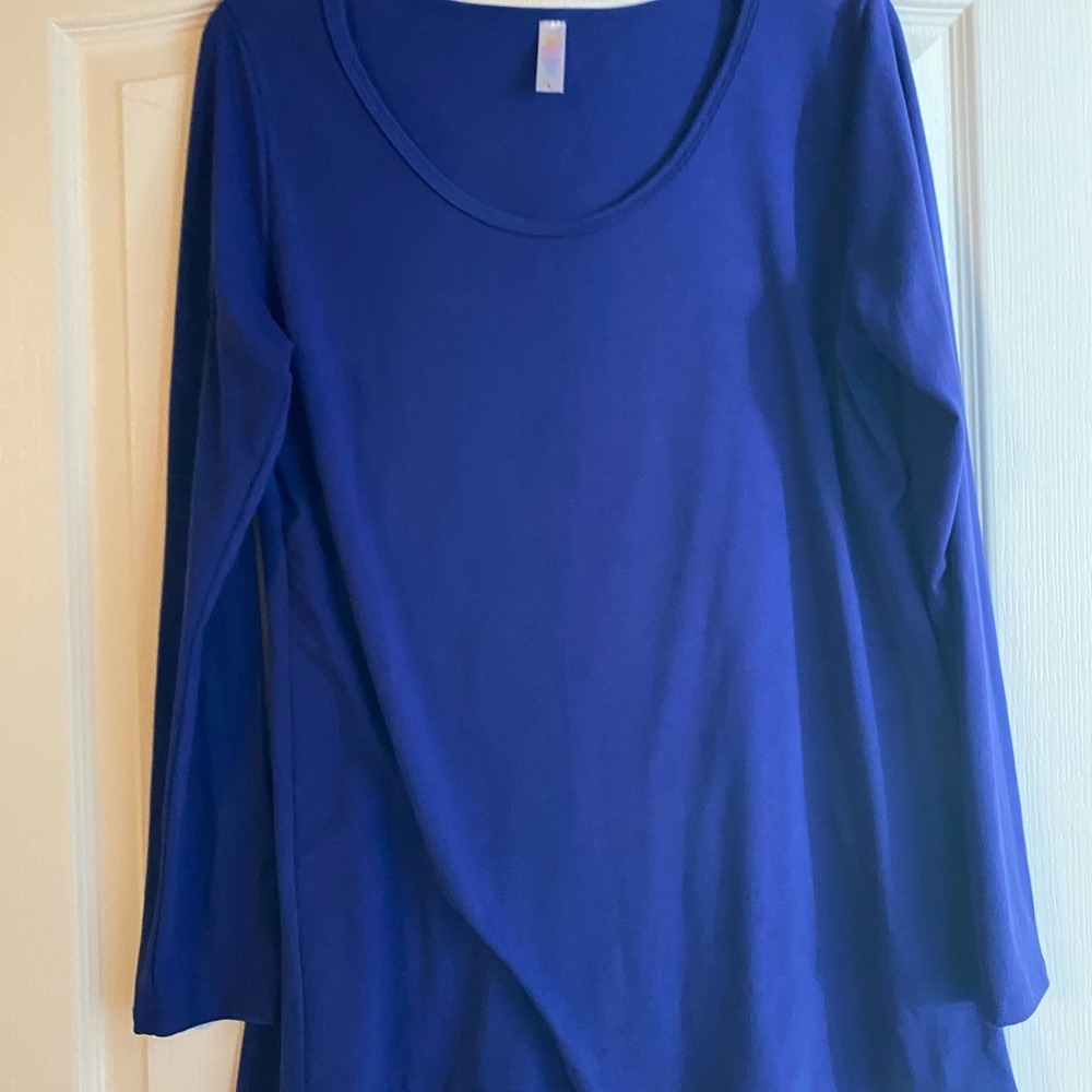 Lularoe shirt